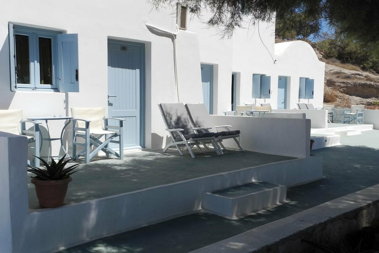 Фото Akrotiri Hotel