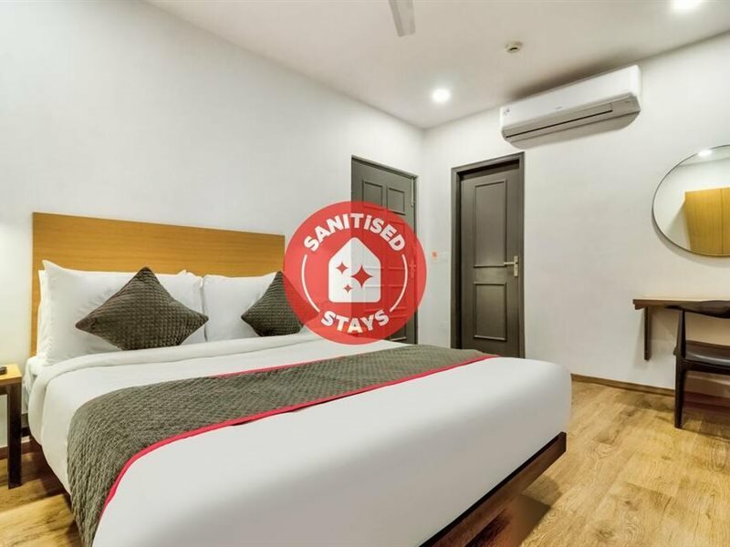 Фото Hotel Akash Ganga