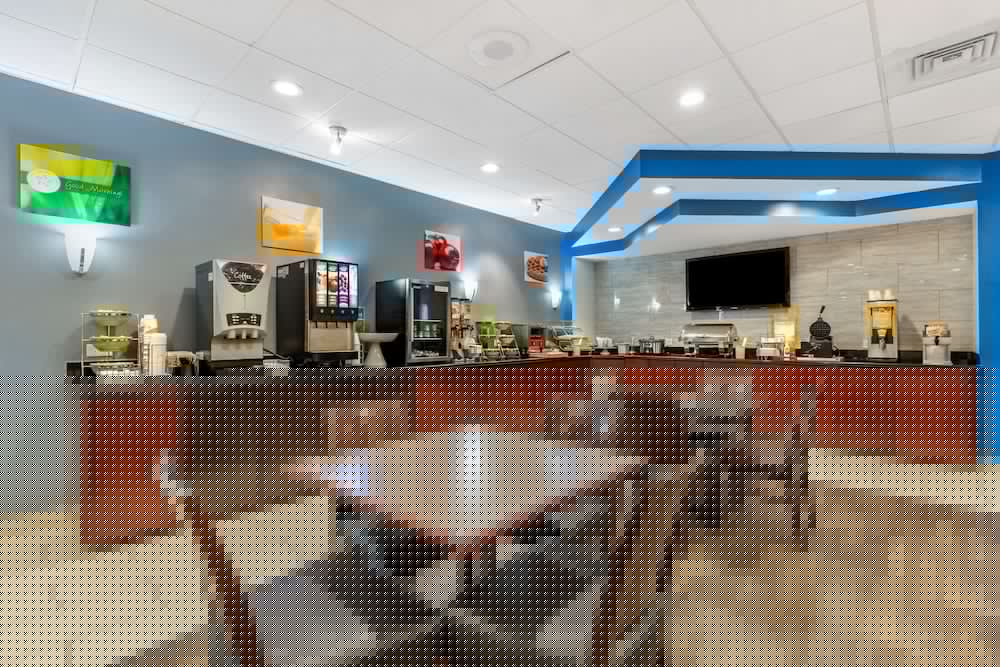 Фото Quality Inn Windsor Mill