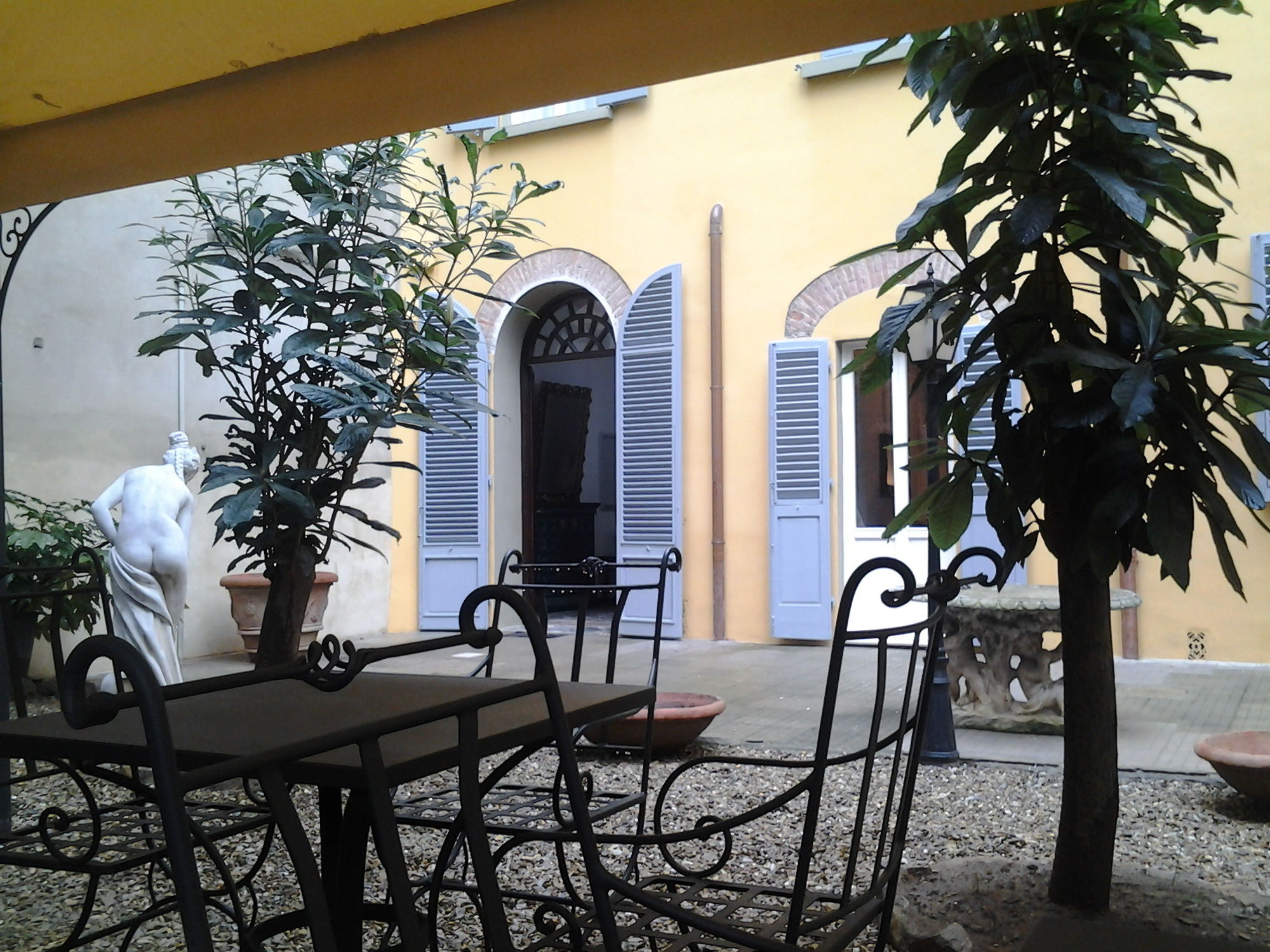 Фото отеля 4