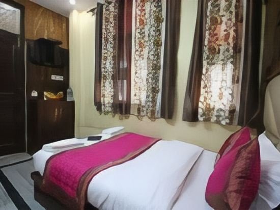 Фото Lord Krishna Hotel Dx. Inn