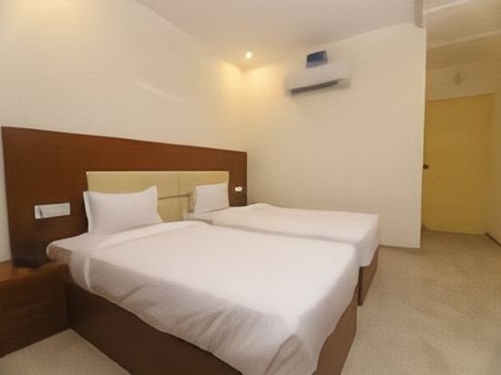 Фото Hotel Shiva Yog Sthal