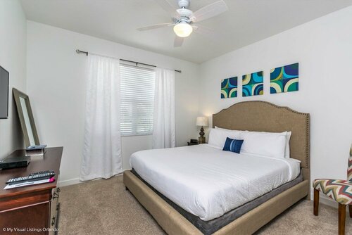 Гостиница 4724 Sleepy Hollow Drive