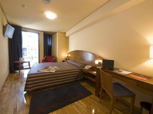 Фото Exe Hotel El Magistral