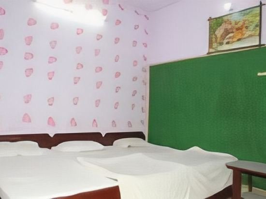 Фото Hotel Raj Bed & Breakfast