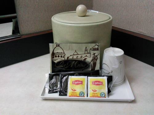 Фото Days Inn by Wyndham Auburn