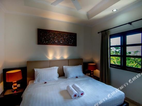 Фото Hotel Nikko Bali Benoa Beach