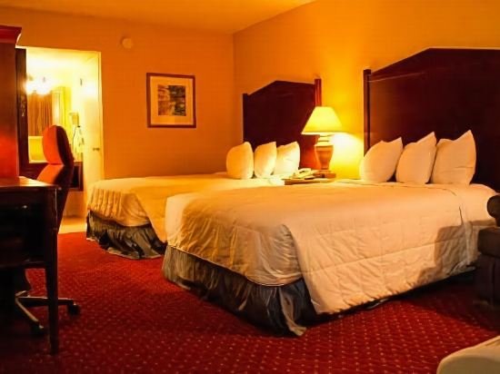 Фото Days Inn by Wyndham Washington DC/Gateway