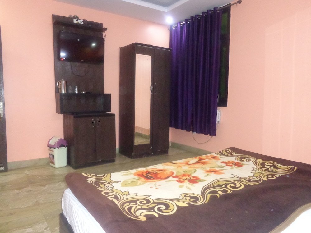 Фото Hotel Raj International Dx