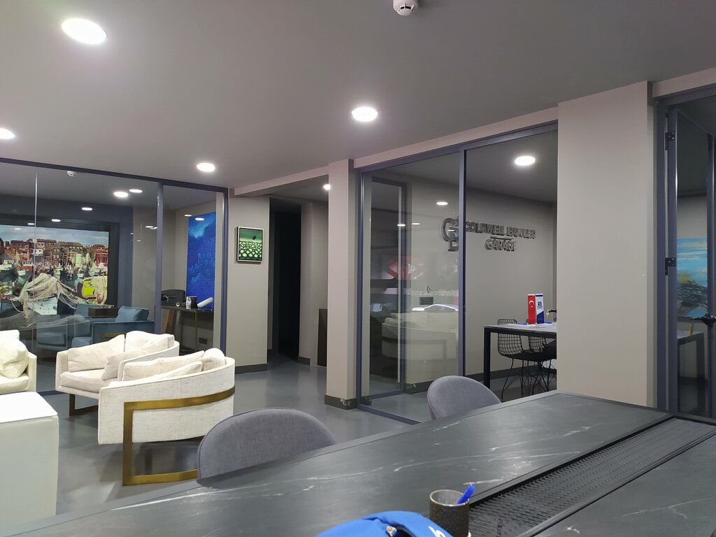 وكالة عقارية Olcay Oztekin - Coldwell Banker Garage ، اسطنبول، صورة