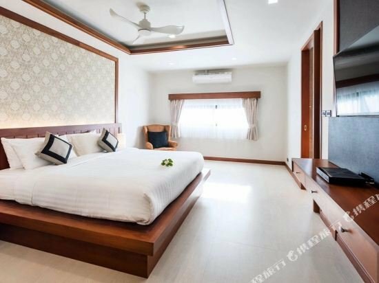 Гостиница Penthouse Savoye