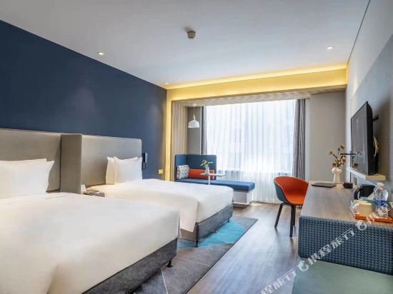 Фото Holiday Inn Express Wuhan Optical Valley, an Ihg Hotel