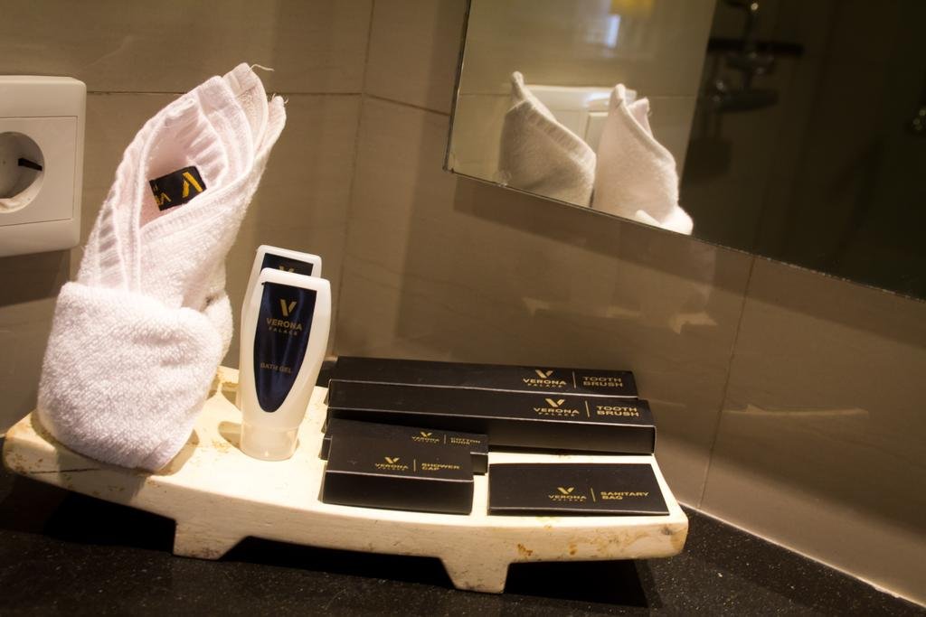 Фото Verona Palace Hotel Bandung
