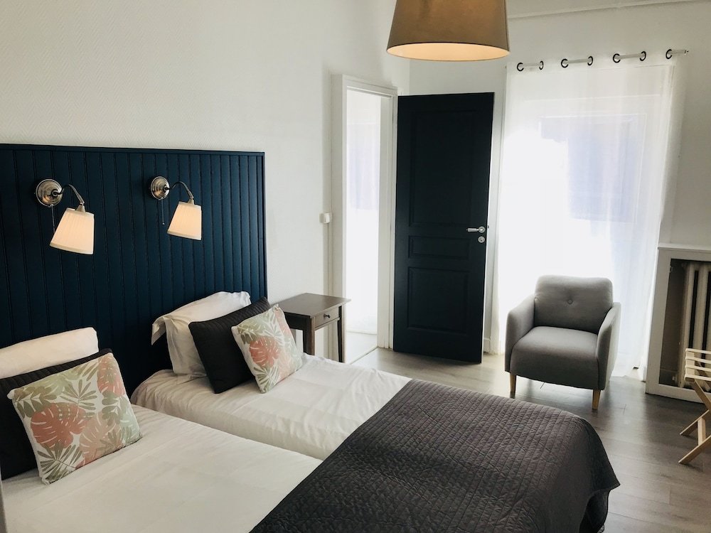 Фото Hôtel Saint-Michel