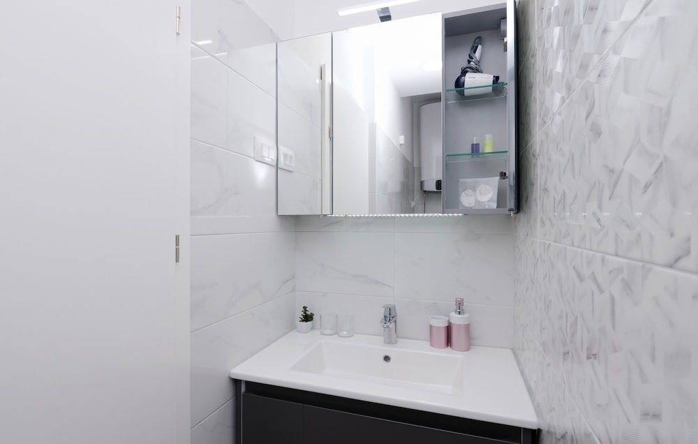 Фото Sky & Sun Luxury Rooms