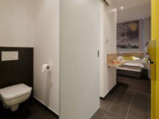 Фото B&b Hotel München-Trudering