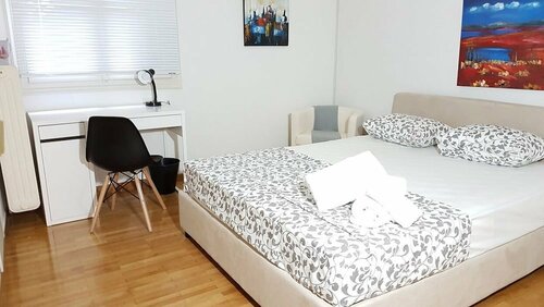 Гостиница Erra - Brown - Athens Center, 75m², 3 Bd, 1 Bath в Афинах