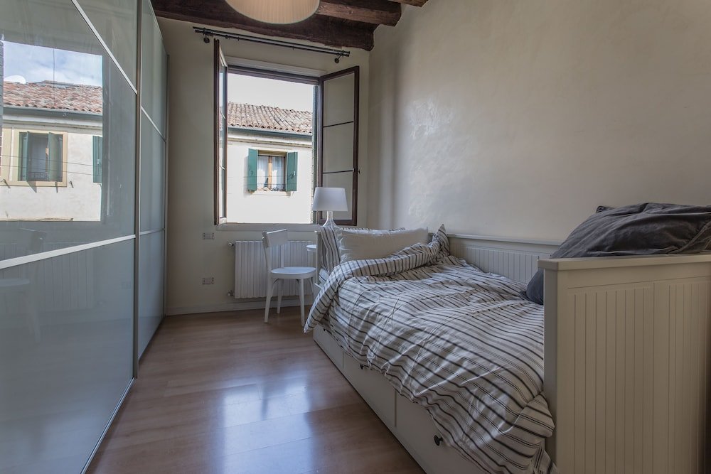 Фото Padova - VIA Tadi 39