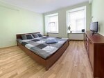 Near Opera House apartment (проспект Свободы, 28) ، سكن للإيجار اليومي
