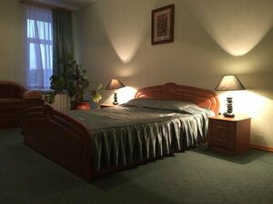 Motel Olimp (поселок городского типа Ивано-Франково, Львовская улица, 55), hotel