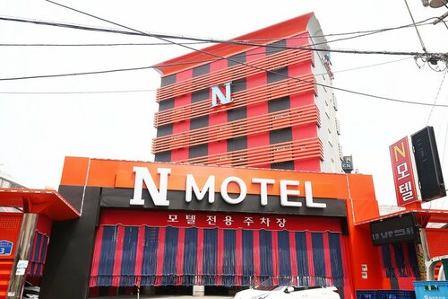 Гостиница Jecheon N Motel в Чечхоне