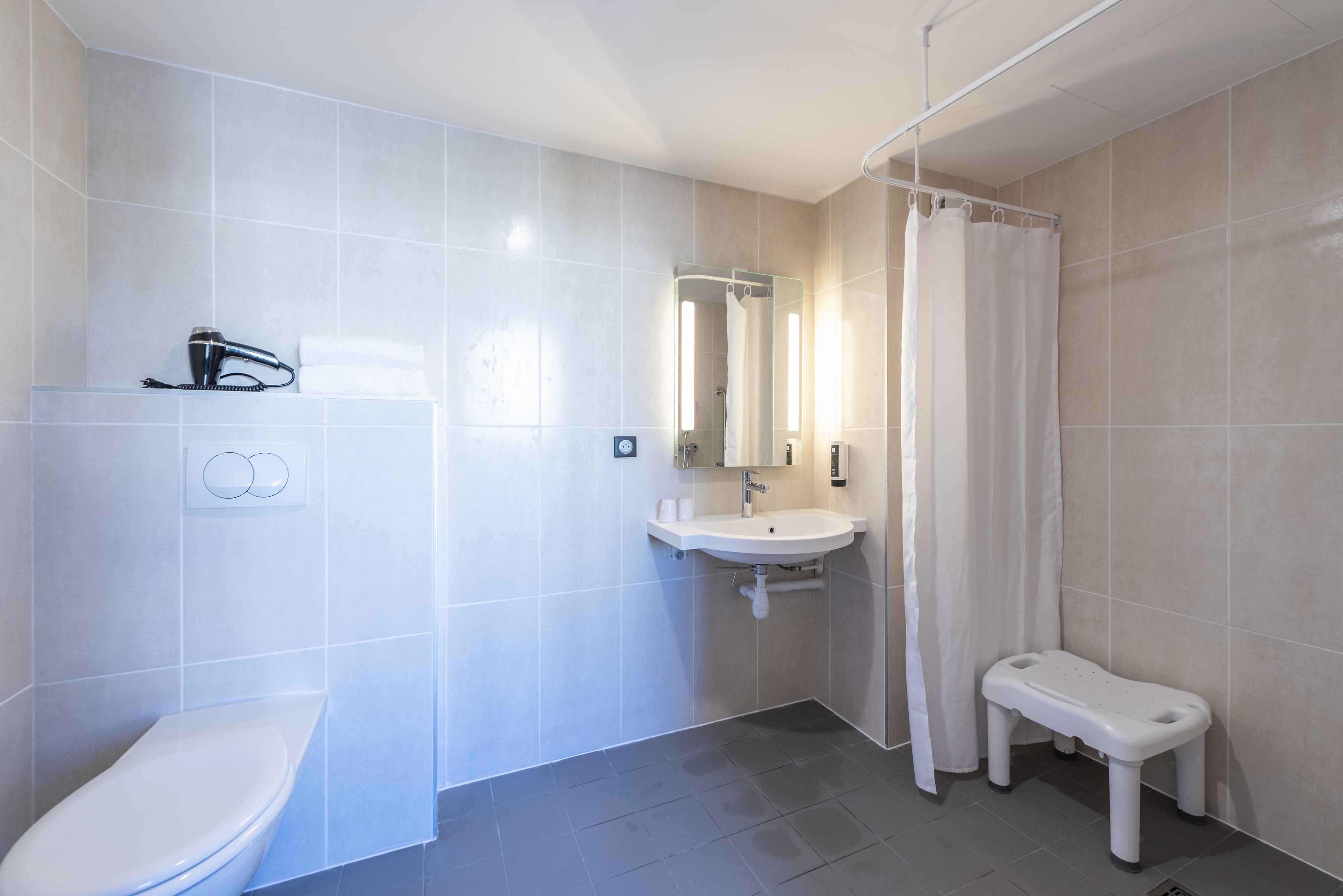 Фото B&b Hotel Nice Aeroport Arenas