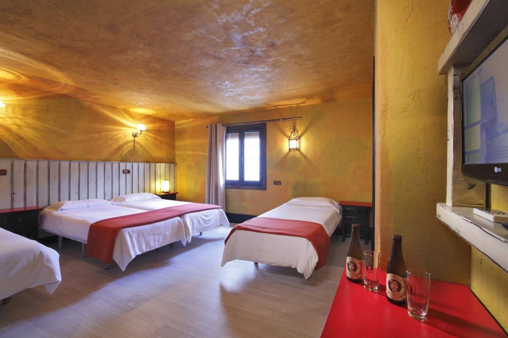 Фото Apartamentos El Tiempo Madrid