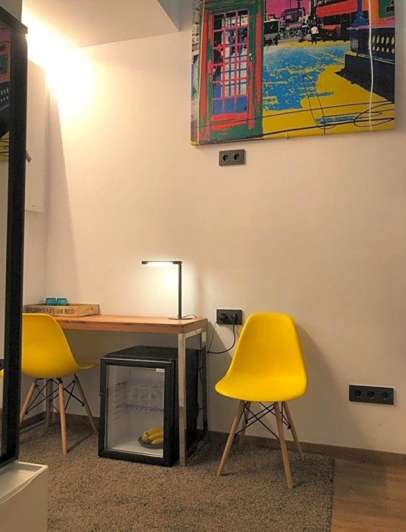 Фото Airhostel Barcelona Aeropuerto