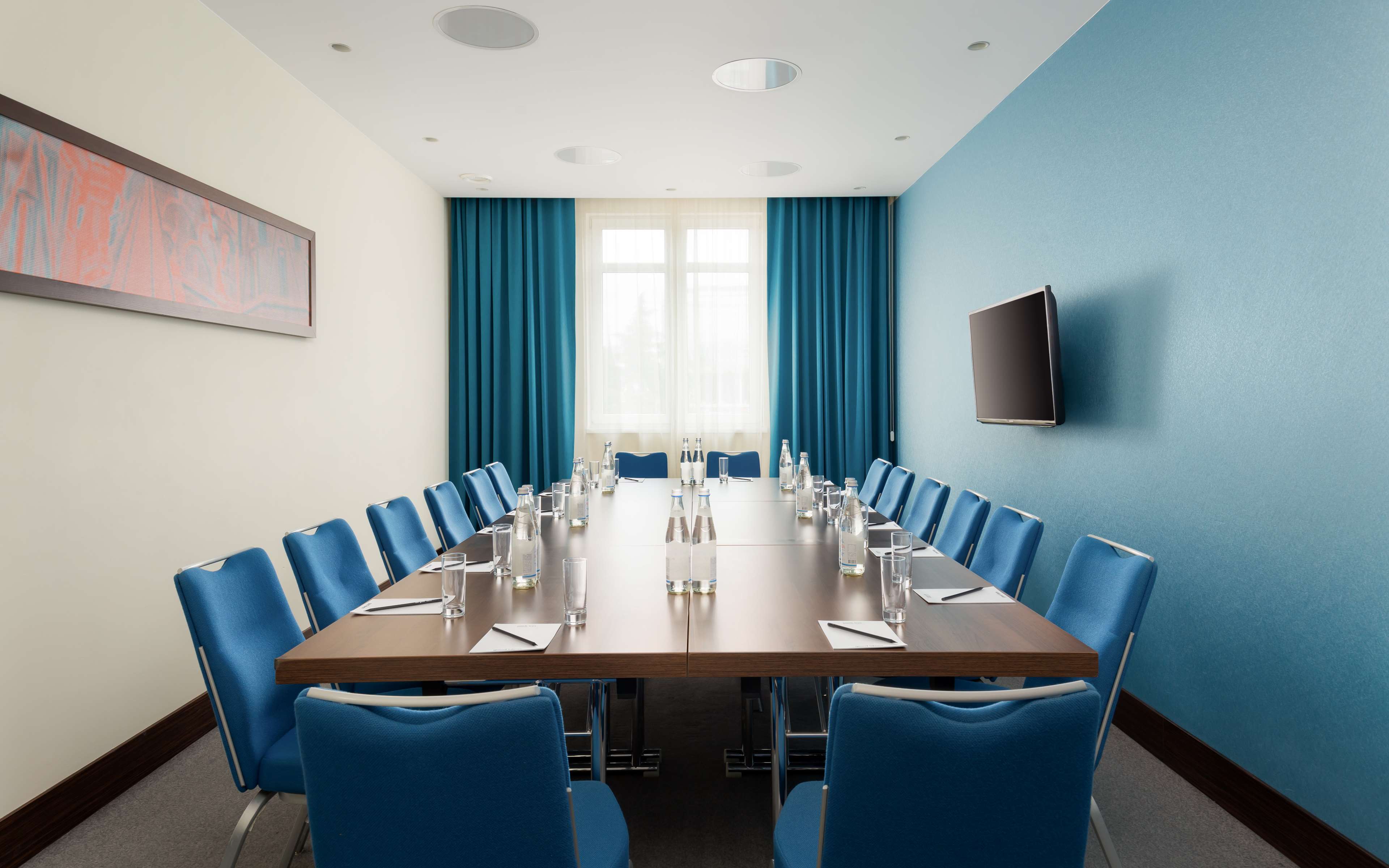 Фото Cosmos Sochi Hotel