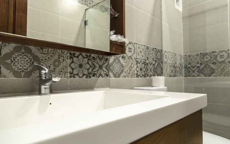 Фото The Airport Hotel