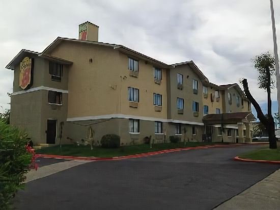 Фото Super 8 by Wyndham Vacaville