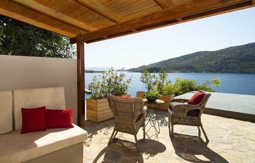 Гостиница Karia Bel Hotel & Restaurant в Бозбуруне