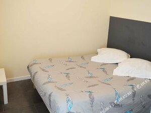 Hotel Les Arcades (Occitanie, Aude, Arrondissement de Limoux, Roquefort-de-Sault, Rue Saint Martin), hotel