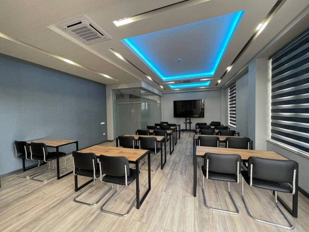 Фото Alpha Plaza