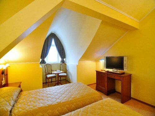 Гостиница Hotel Maxim в Орадя