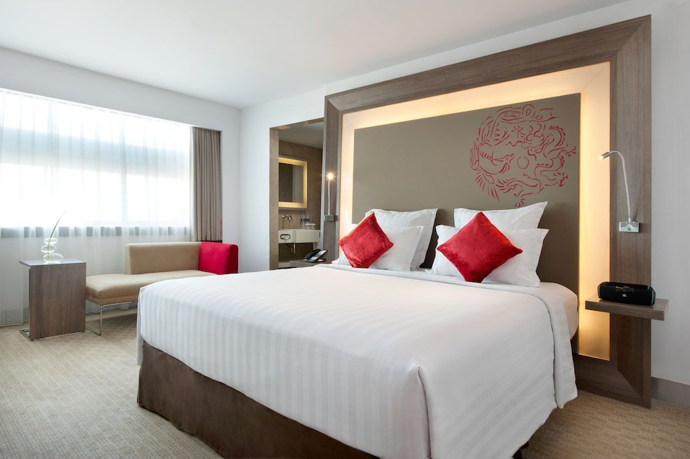 Фото Novotel Jakarta Gajah Mada