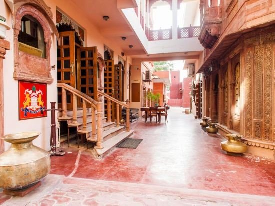 Фото Hotel Harasar Haveli