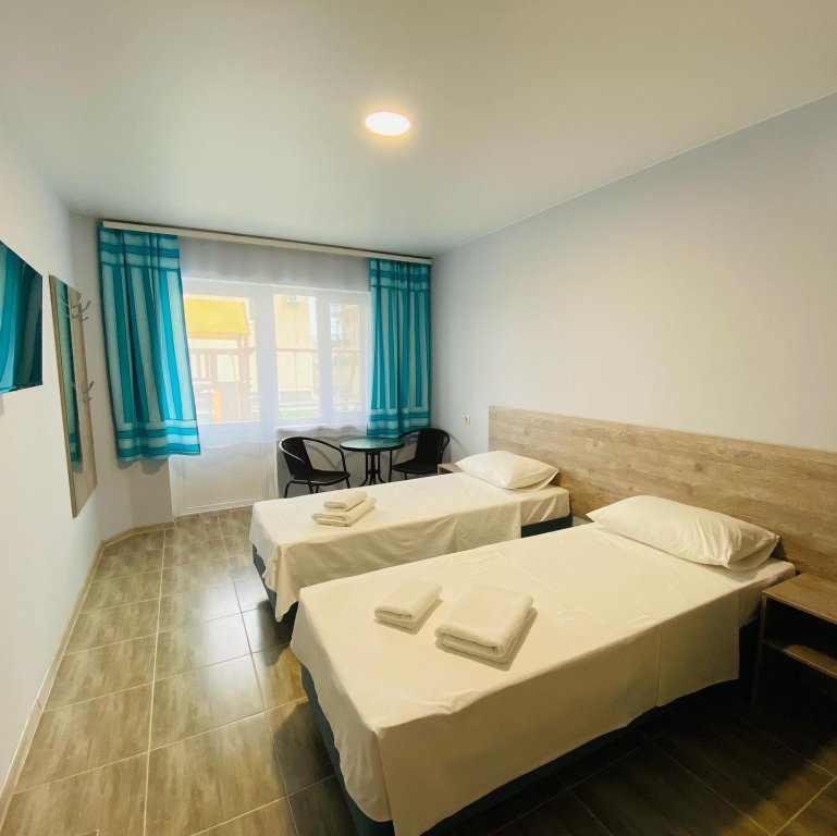 Фото Чер&ника