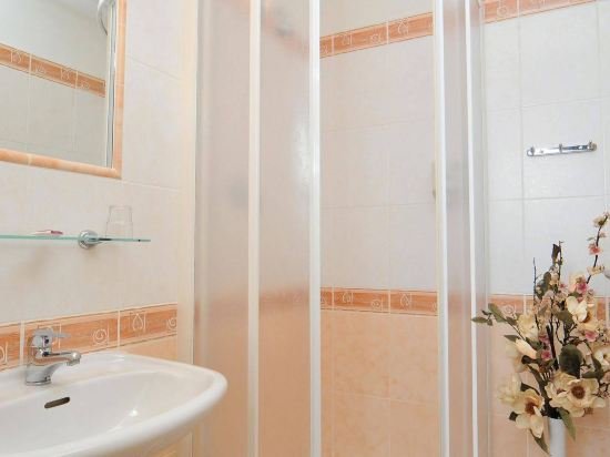 Фото Hotel Uno Prague