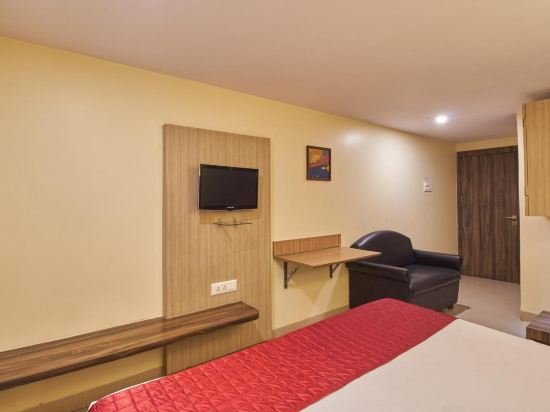 Фото Hotel Ratna Palace Residency