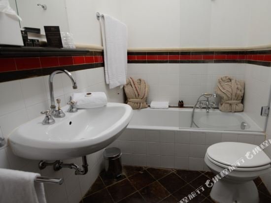 Фото Hotel Eremo della Giubiliana