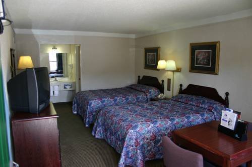 Фото Economy Inn & Suites