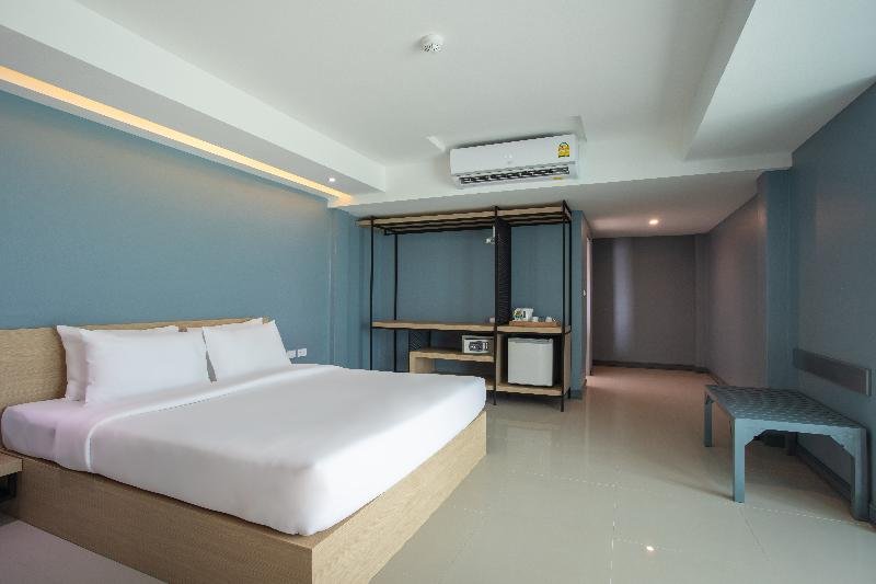 Фото Nora Lakeview Hotel