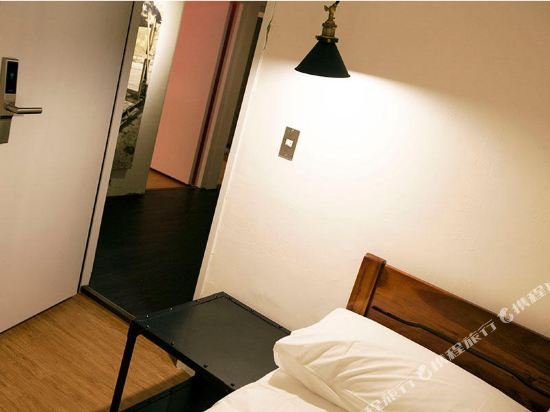 Фото Mr Lobster's Secret Den Design Hostel