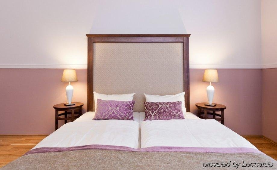 Фото Aparthotel Neumarkt