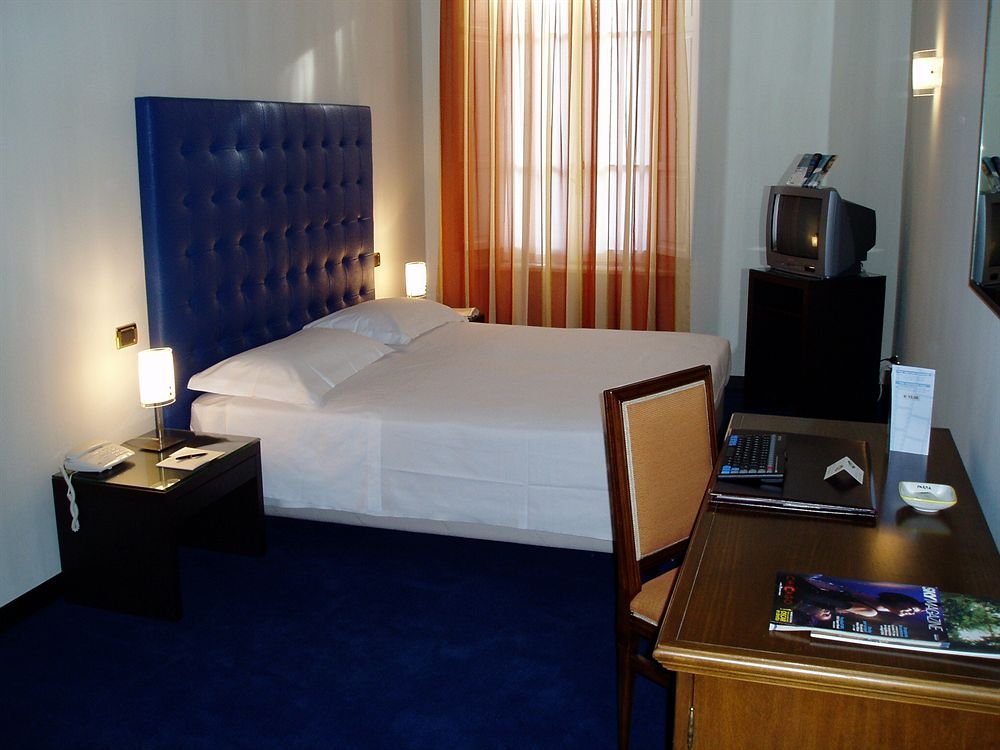 Фото Sina Maria Luigia