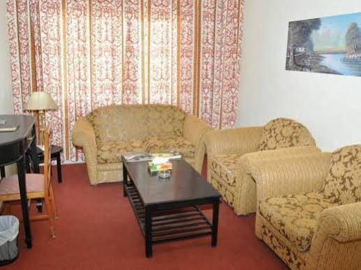 Фото Abjar Hotel