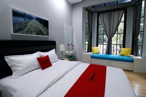 Фото RedDoorz Premium near Rs Pondok Indah