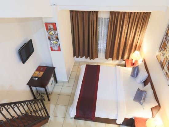 Фото Puri Dibia Hotel