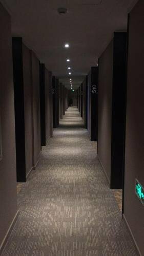 Hotel Home Inn Plus Shanghai Huaihai Road Sinan Road, Shanghai, photo